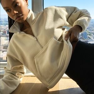 $78 TNA Polar 1/2 Zip Sand White Size S